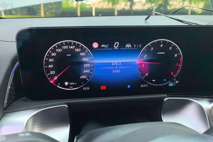 Used Mercedes-Benz GLB 2026 GLB 220 Collector’s Edition Instrument Cluster