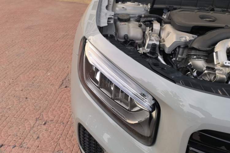 Used Mercedes-Benz GLB 2026 GLB 220 Collector’s Edition Right Front Headlight