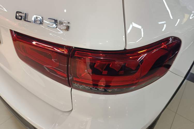 Used Mercedes-Benz GLB AMG 2022 AMG GLB 35 4MATIC Exterior 6