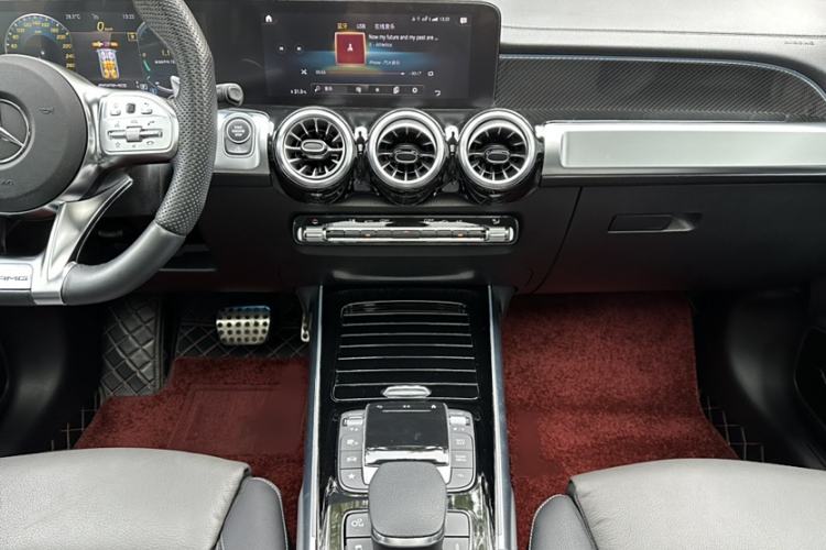 Used Mercedes-Benz GLB AMG 2022 AMG GLB 35 4MATIC Interior 3