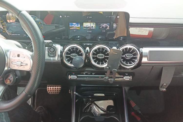 Used Mercedes-Benz GLB AMG 2021-Year Restyled AMG GLB 35 4MATIC Audio And AC Panel