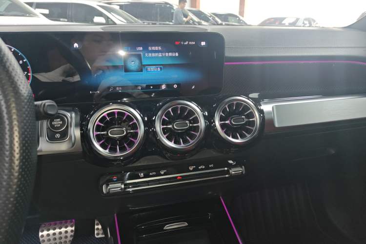 Used Mercedes-Benz GLB AMG 2021-Year Restyled AMG GLB 35 4MATIC Audio And AC Panel