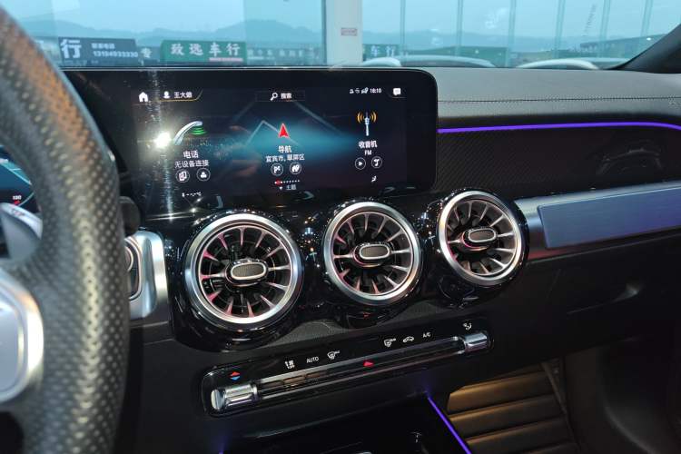 Used Mercedes-Benz GLB AMG 2021-Year Restyled AMG GLB 35 4MATIC Audio And AC Panel
