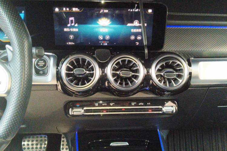 Used Mercedes-Benz GLB AMG 2021-Year Restyled AMG GLB 35 4MATIC Audio And AC Panel