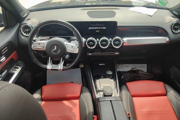 Used Mercedes-Benz GLB AMG 2021-Year Restyled AMG GLB 35 4MATIC Center Console