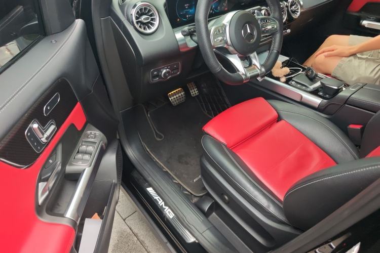Used Mercedes-Benz GLB AMG 2021-Year Restyled AMG GLB 35 4MATIC Driver Seat