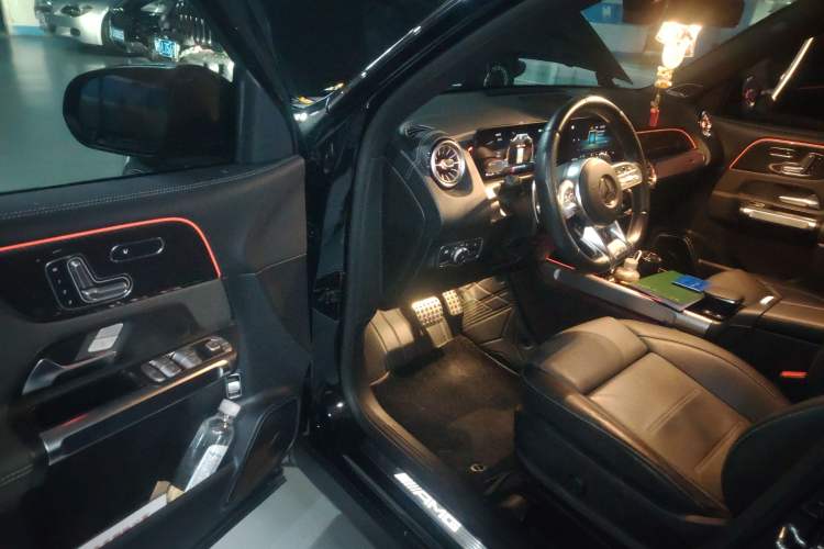 Used Mercedes-Benz GLB AMG 2021 AMG GLB 35 4MATIC Driver Seat