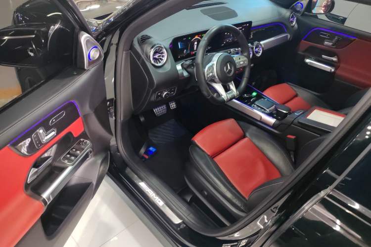 Used Mercedes-Benz GLB AMG 2021 AMG GLB 35 4MATIC Driver Seat