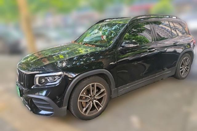 Ojetý Mercedes-Benz GLB AMG 2021 AMG GLB 35 4MATIC