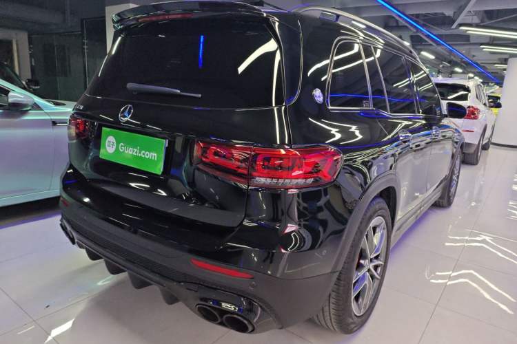 Used Mercedes-Benz GLB AMG 2021-Year Restyled AMG GLB 35 4MATIC Exterior 5