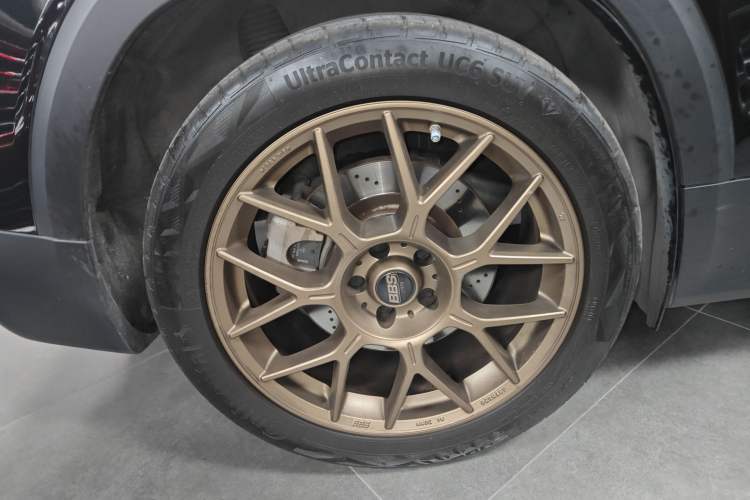 Used Mercedes-Benz GLB AMG 2021-Year Restyled AMG GLB 35 4MATIC Exterior 5