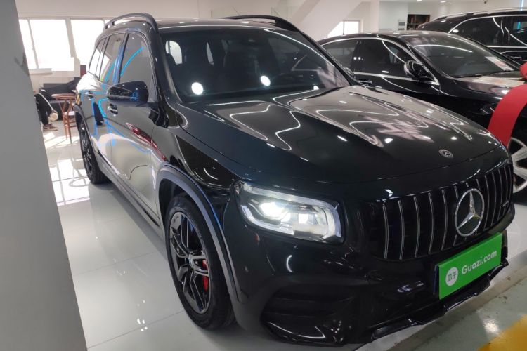 Used Mercedes-Benz GLB AMG 2021 AMG GLB 35 4MATIC Front Right 45 Deg