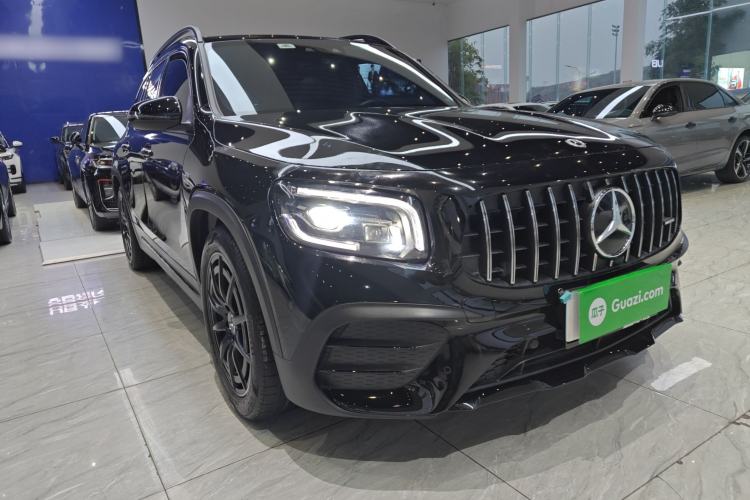 Used Mercedes-Benz GLB AMG 2021-Year Restyled AMG GLB 35 4MATIC Front Right 45 Deg