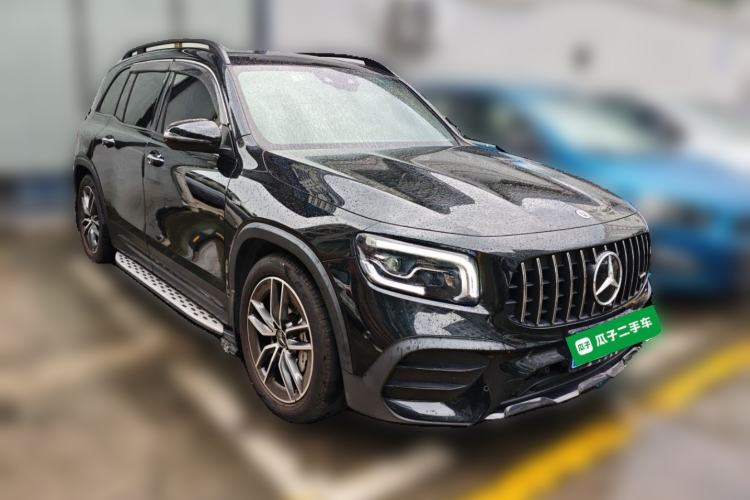 Used Mercedes-Benz GLB AMG 2021-Year Restyled AMG GLB 35 4MATIC Front Right 45 Deg
