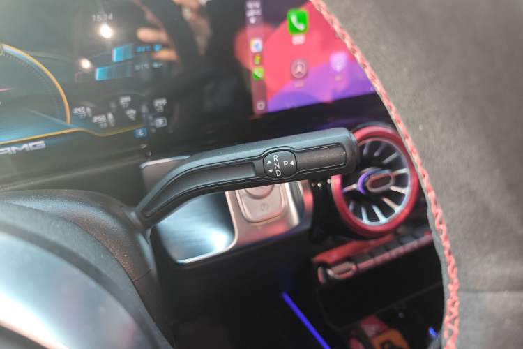 Used Mercedes-Benz GLB AMG 2021-Year Restyled AMG GLB 35 4MATIC Gear Lever