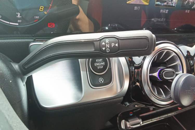 Used Mercedes-Benz GLB AMG 2021-Year Restyled AMG GLB 35 4MATIC Gear Lever