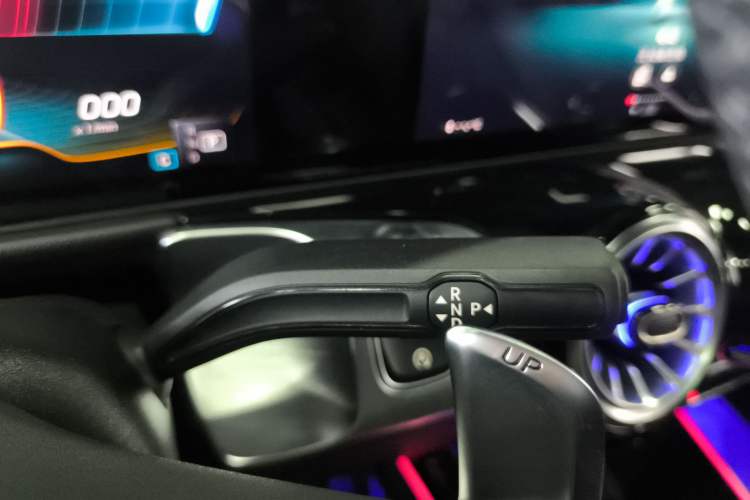 Used Mercedes-Benz GLB AMG 2021 AMG GLB 35 4MATIC Gear Lever