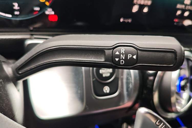 Used Mercedes-Benz GLB AMG 2021-Year Restyled AMG GLB 35 4MATIC Gear Lever