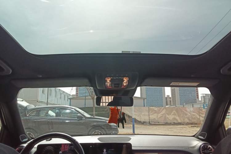 Used Mercedes-Benz GLB AMG 2021-Year Restyled AMG GLB 35 4MATIC Headliner