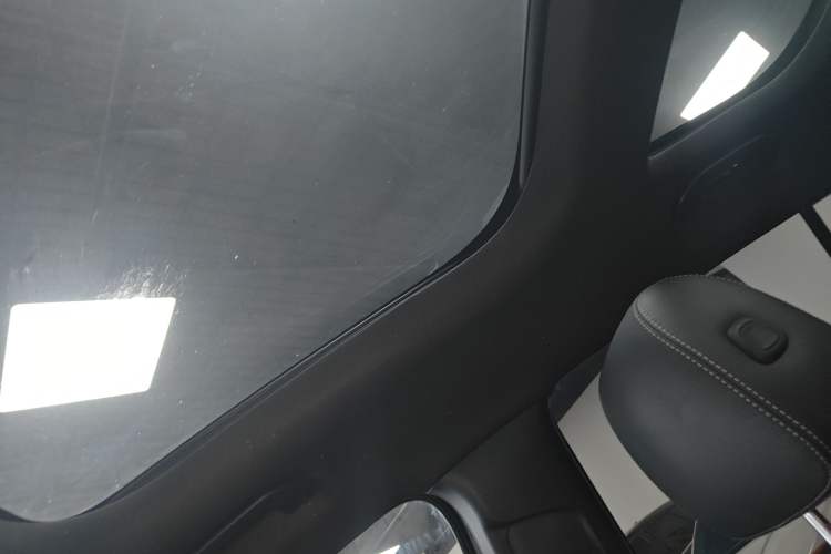 Used Mercedes-Benz GLB AMG 2021-Year Restyled AMG GLB 35 4MATIC Headliner