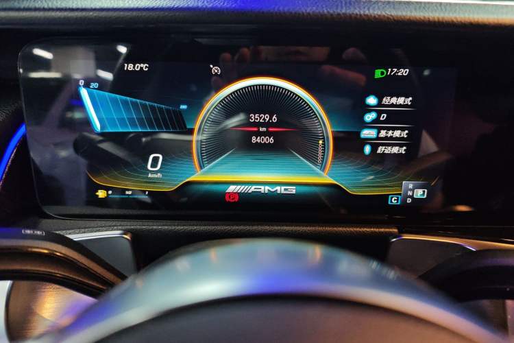 Used Mercedes-Benz GLB AMG 2021-Year Restyled AMG GLB 35 4MATIC Instrument Cluster