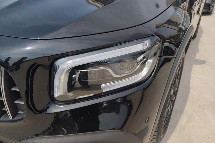 Used Mercedes-Benz GLB AMG 2021-Year Restyled AMG GLB 35 4MATIC Left Front Headlight