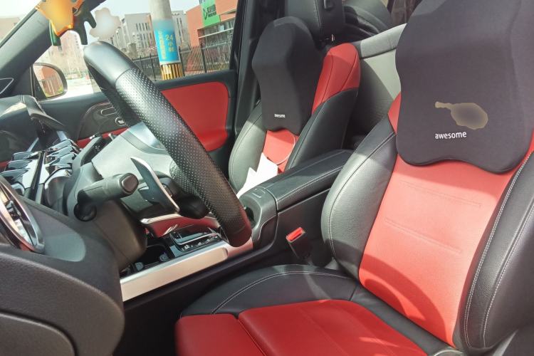 Used Mercedes-Benz GLB AMG 2021-Year Restyled AMG GLB 35 4MATIC Left Front Seat