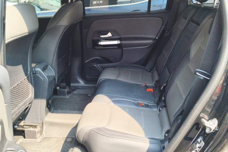 Used Mercedes-Benz GLB AMG 2021-Year Restyled AMG GLB 35 4MATIC Left Rear Seat