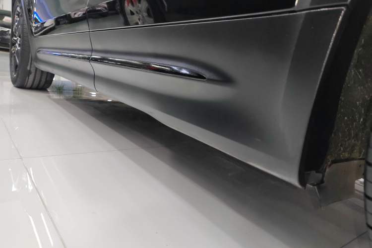 Used Mercedes-Benz GLB AMG 2021 AMG GLB 35 4MATIC Left Side Sill