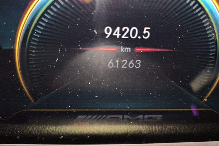 Used Mercedes-Benz GLB AMG 2021-Year Restyled AMG GLB 35 4MATIC Odometer Close Up