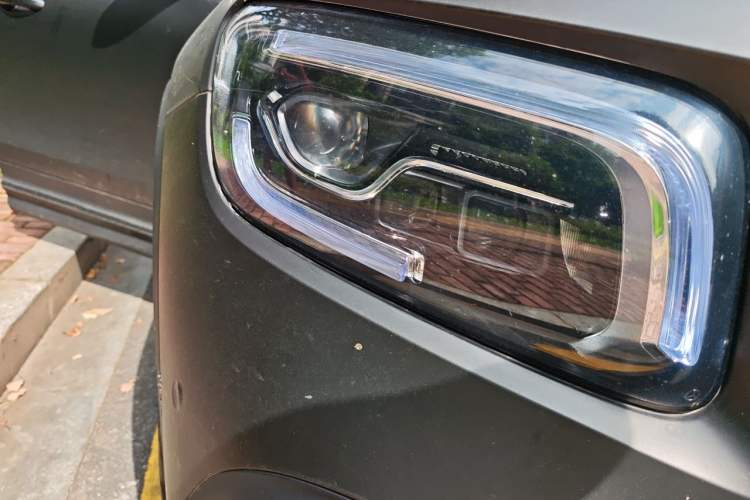 Used Mercedes-Benz GLB AMG 2021 AMG GLB 35 4MATIC Right Front Headlight