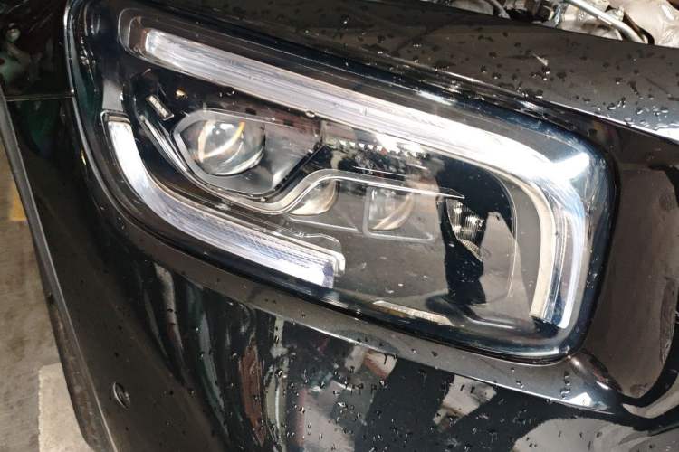 Used Mercedes-Benz GLB AMG 2021-Year Restyled AMG GLB 35 4MATIC Right Front Headlight