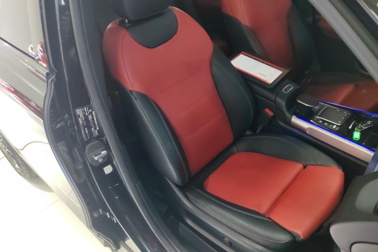Used Mercedes-Benz GLB AMG 2021 AMG GLB 35 4MATIC Right Front Seat