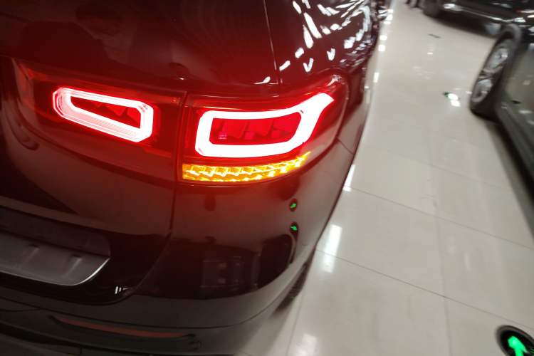Used Mercedes-Benz GLB AMG 2021 AMG GLB 35 4MATIC Right Rear Taillight