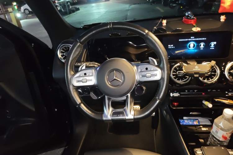 Used Mercedes-Benz GLB AMG 2021 AMG GLB 35 4MATIC Steering Wheel