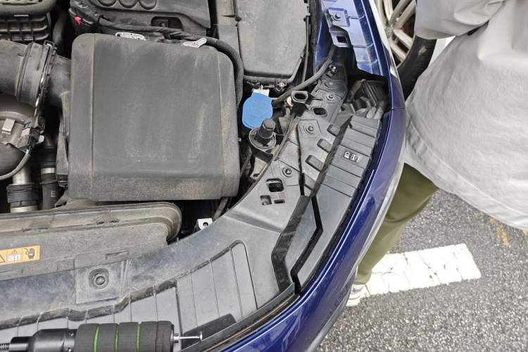 Used Mercedes-Benz GLB AMG 2021 AMG GLB 35 4MATIC Engine Bay Left