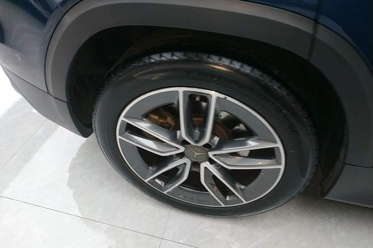 Used Mercedes-Benz GLB AMG 2021-Year Restyled AMG GLB 35 4MATIC Exterior 8