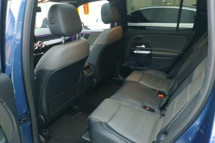 Used Mercedes-Benz GLB AMG 2021-Year Restyled AMG GLB 35 4MATIC Interior 4