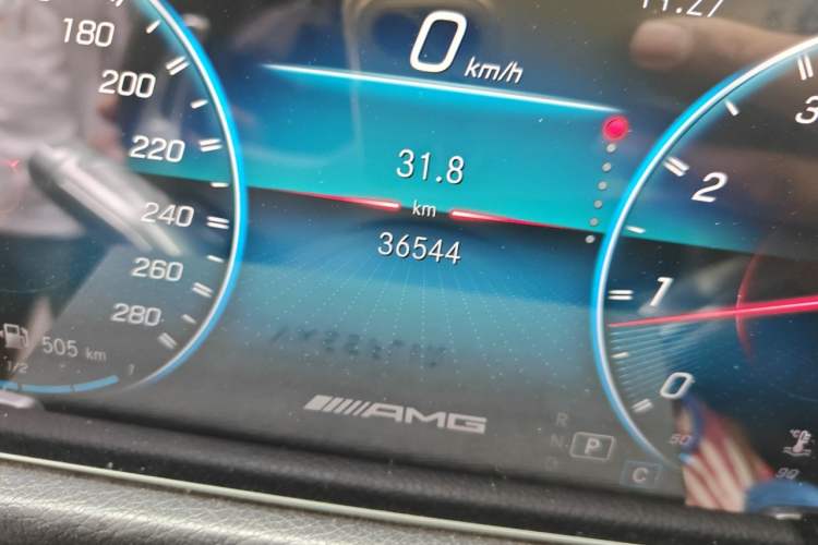 Used Mercedes-Benz GLB AMG 2021 AMG GLB 35 4MATIC Odometer Close Up