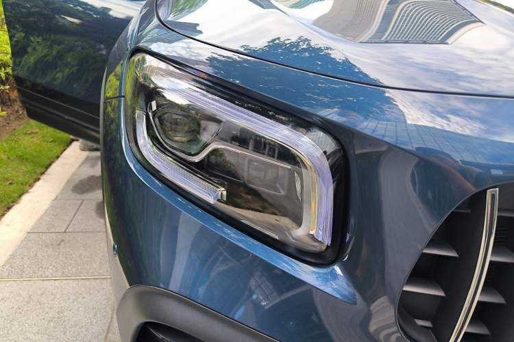 Used Mercedes-Benz GLB AMG 2021-Year Restyled AMG GLB 35 4MATIC Right Front Headlight