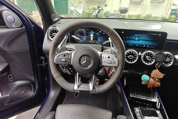 Used Mercedes-Benz GLB AMG 2021 AMG GLB 35 4MATIC Steering Wheel