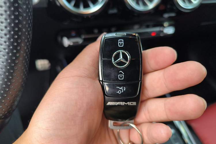 Used Mercedes-Benz GLB AMG 2021-Year Restyled AMG GLB 35 4MATIC Vehicle Key