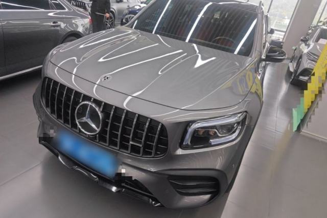 Ojetý Mercedes-Benz GLB AMG 2021 AMG GLB 35 4MATIC