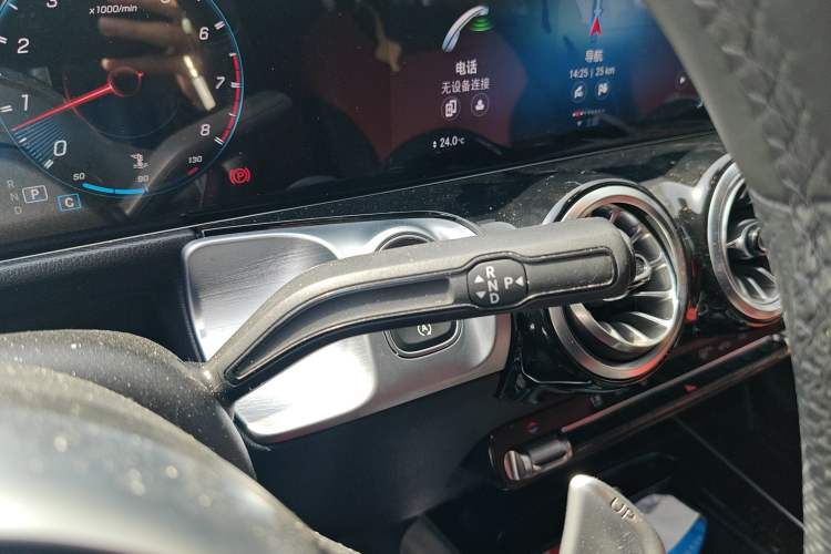Used Mercedes-Benz GLB AMG 2021-Year Restyled AMG GLB 35 4MATIC Gear Lever