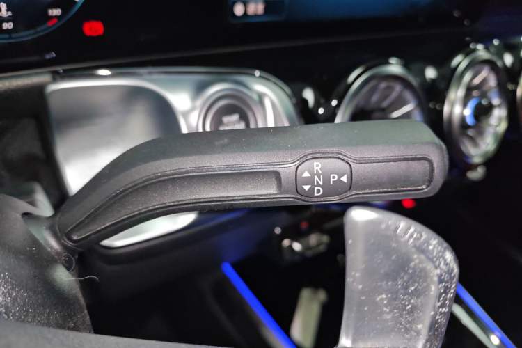 Used Mercedes-Benz GLB AMG 2021-Year Restyled AMG GLB 35 4MATIC Gear Lever