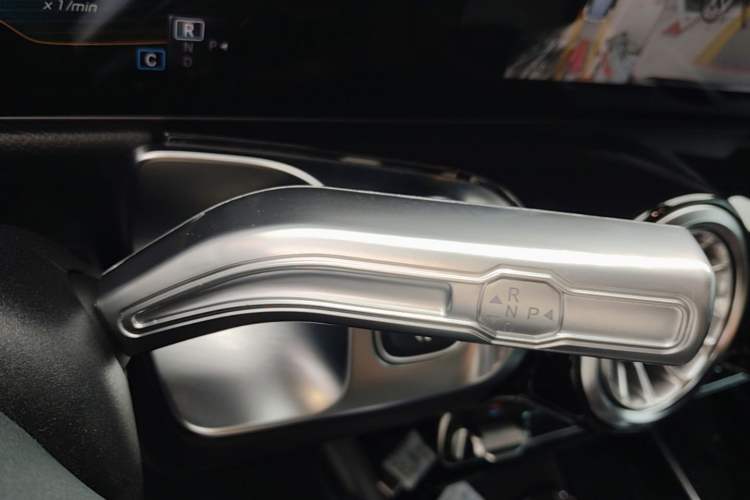 Used Mercedes-Benz GLB AMG 2021 AMG GLB 35 4MATIC Gear Lever
