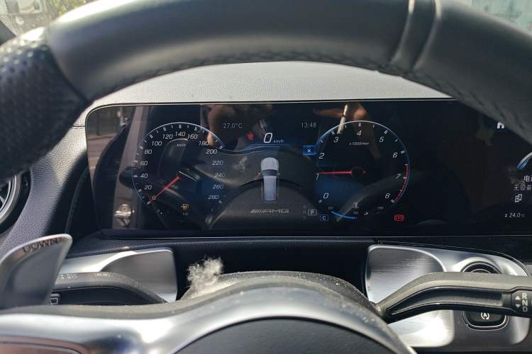 Used Mercedes-Benz GLB AMG 2021-Year Restyled AMG GLB 35 4MATIC Instrument Cluster