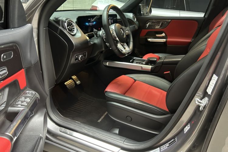 Used Mercedes-Benz GLB AMG 2021-Year Restyled AMG GLB 35 4MATIC Interior 5