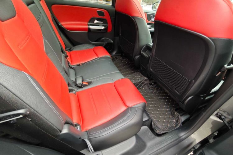 Used Mercedes-Benz GLB AMG 2021-Year Restyled AMG GLB 35 4MATIC Interior 9