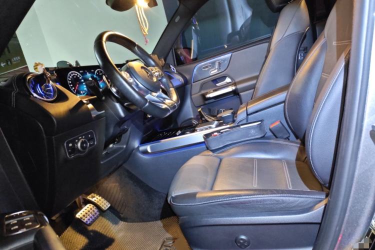 Used Mercedes-Benz GLB AMG 2021-Year Restyled AMG GLB 35 4MATIC Left Front Seat